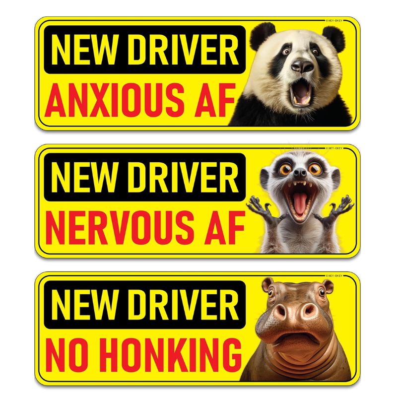 Cargue la imagen en el visor de la galería, Universal Magnetic New Driver Car Sign – Removable & Reusable Safety Sticker for Vehicles (3 Pack) - i-Station Mobile Phone & Electronic Device Repair and Accessories