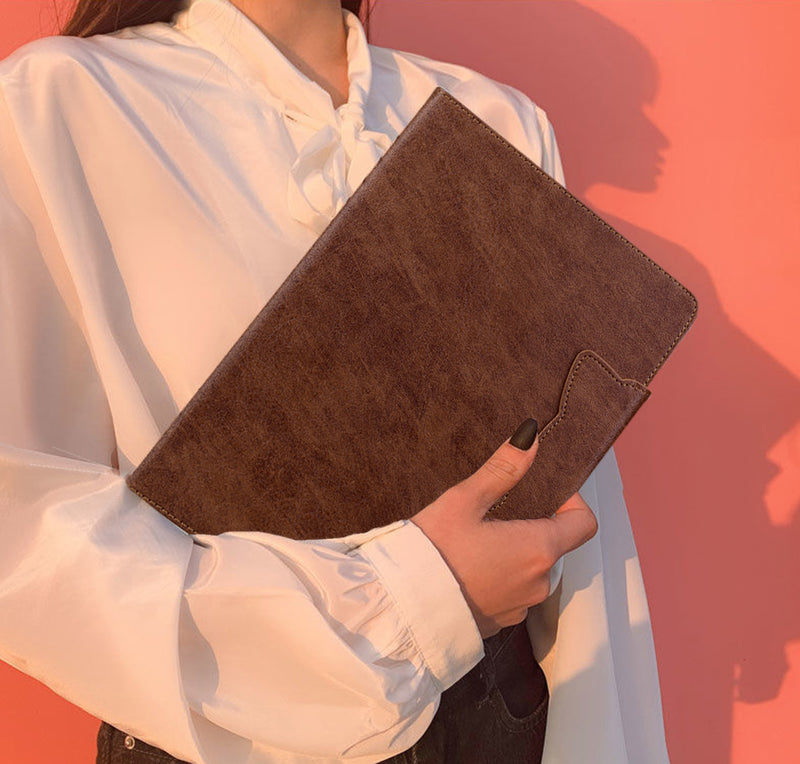 Cargue la imagen en el visor de la galería, Apple iPad 5/6 9.7'' 5/6th Gen (2017/2018) Business Retro Matte Leather Protective Case - Polar Tech Australia