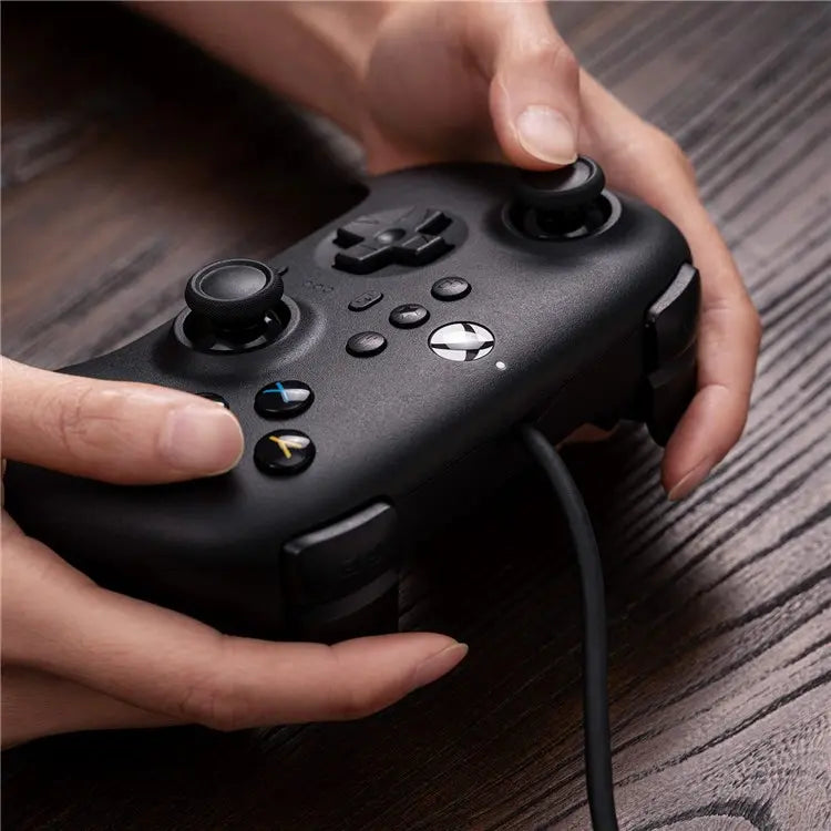 Cargue la imagen en el visor de la galería, Xbox One/Series X/Series S / Windows 10/11 Wired Game Controller Joystick Vibration Gamepad - Polar Tech Australia