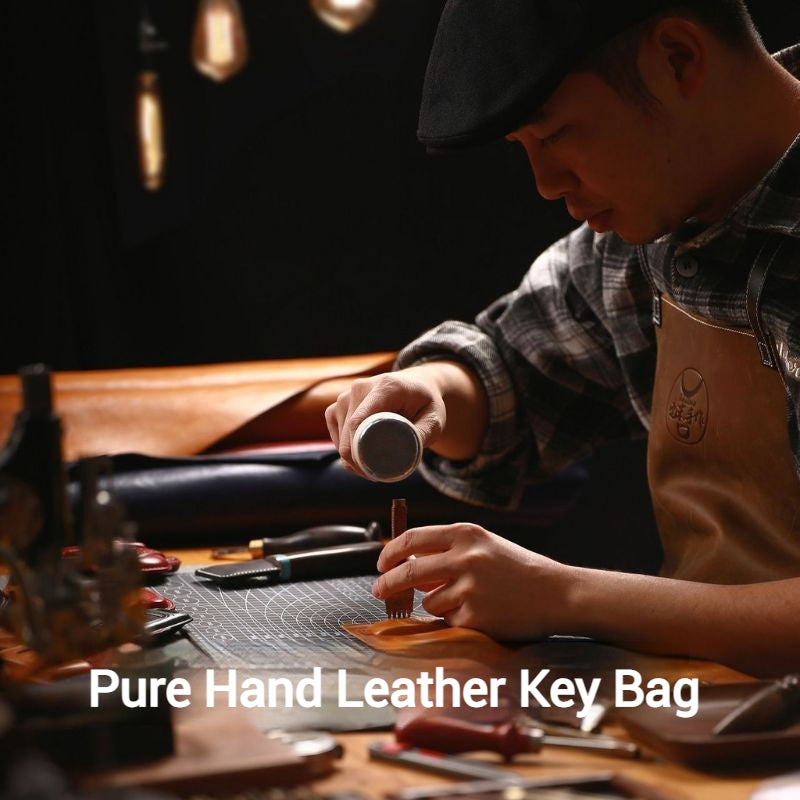 Chargez l&#39;image dans la visionneuse de la galerie, Isuzu Handcrafted Genuine Leather Car Key Fob Case Cover For D-MAX, MU‑X

