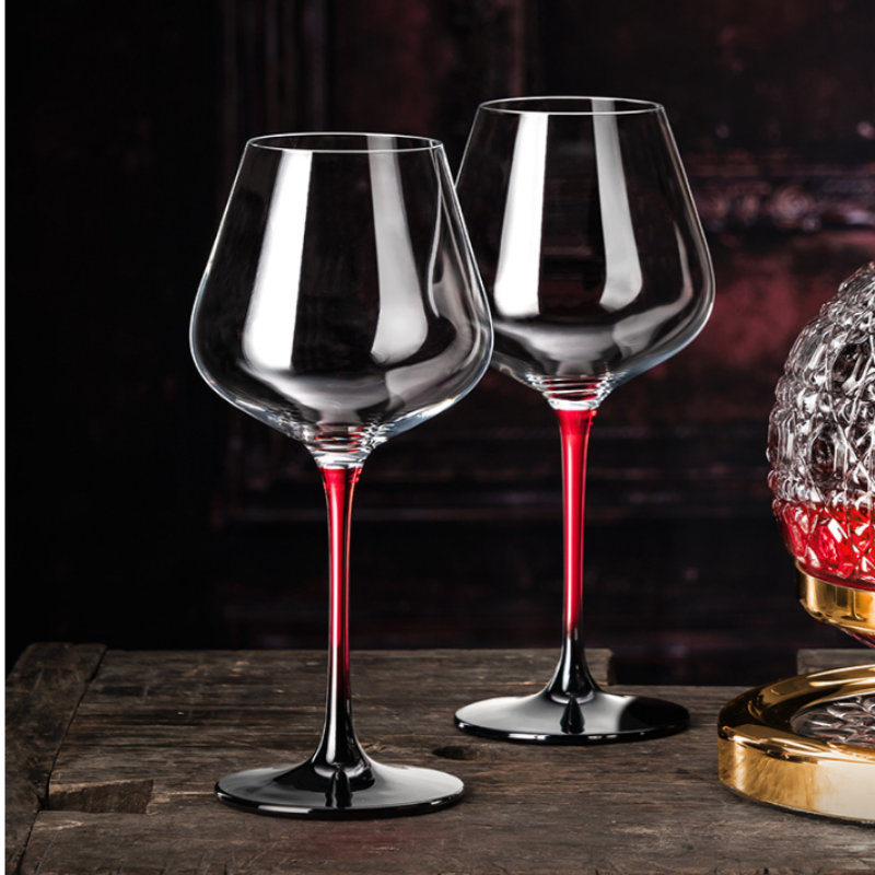 Chargez l&#39;image dans la visionneuse de la galerie, [7 in 1] Wine Accessories Gift Box Luxury 360° Rotating Crystal Hand Blown Wine Decanter with wine glasses and rack
