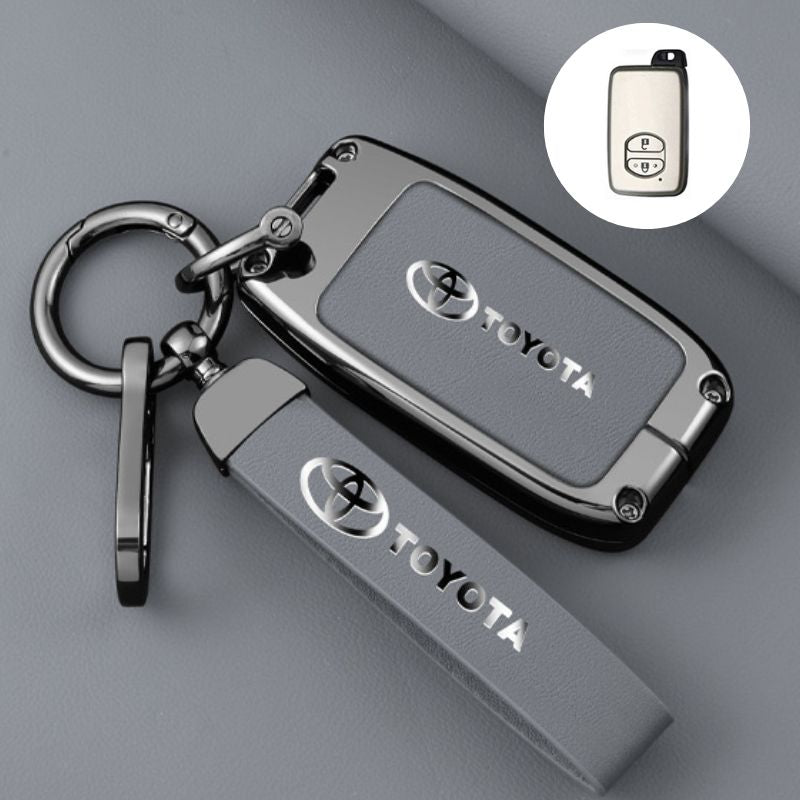 Cargue la imagen en el visor de la galería, Toyota Full Metal  Coverage + PU Leather Car Key Fob Case Cover For Corolla, Camry, Prado, Avalon - i-Station Mobile Phone &amp; Electronic Device Repair and Accessories
