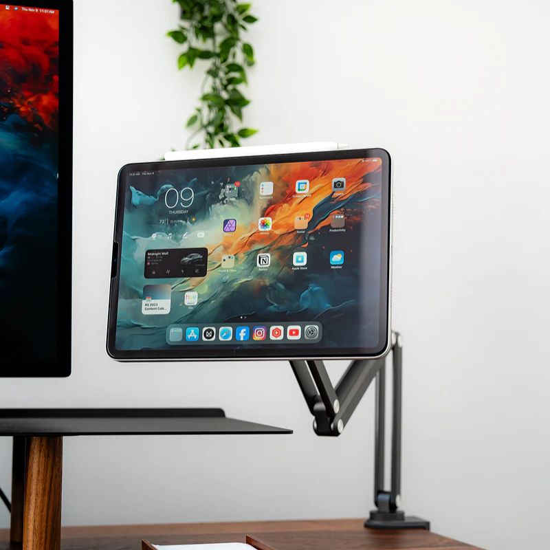 Cargue la imagen en el visor de la galería, KUXIU X36 Pro MAX iPad Magnetic Charging Stand Aluminum Alloy Boom Arm Adjustable Tablet Stand - EdgeFollow
