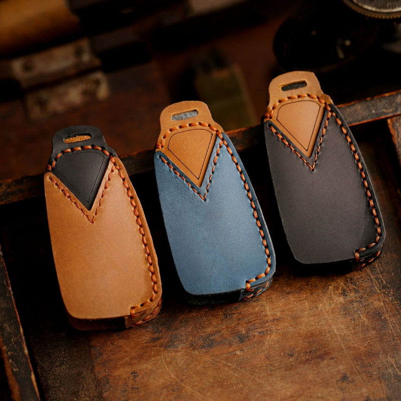 Load image into Gallery viewer, Ford Handcrafted Genuine Leather Car Key Fob Protective Case Cover For Kuga, Edge, Ranger, Mondeo, Focus
