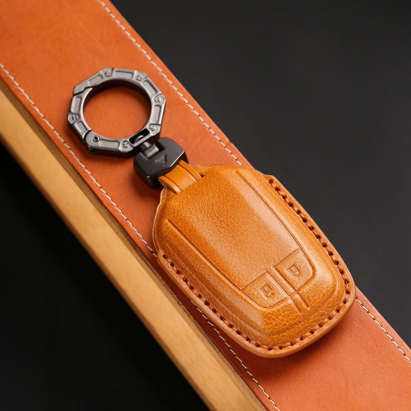 Chargez l&#39;image dans la visionneuse de la galerie, Isuzu Handcrafted Genuine Leather Car Key Fob Case Cover For D-MAX, MU‑X
