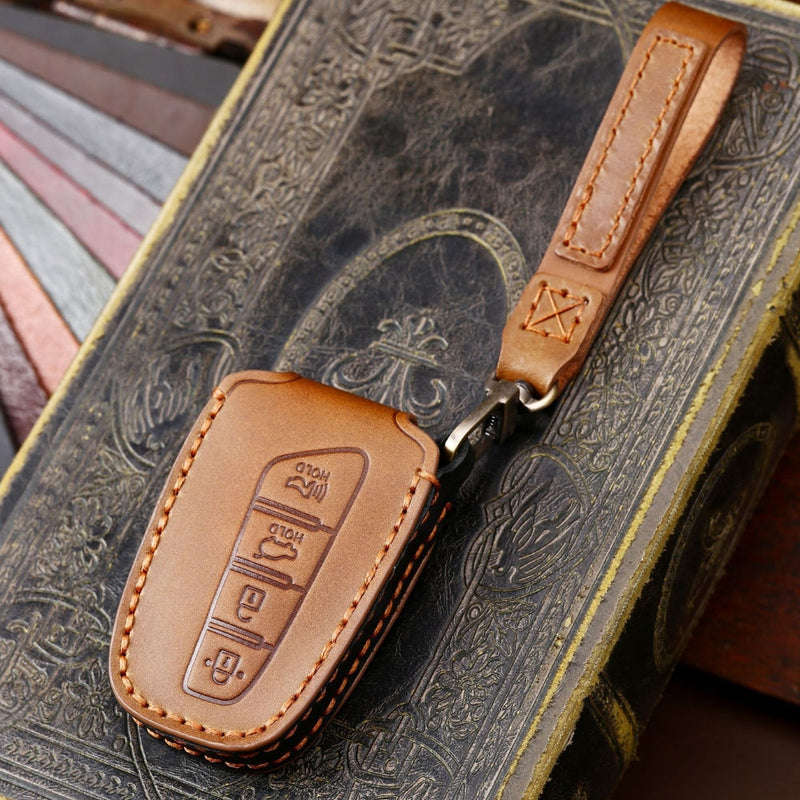 Chargez l&#39;image dans la visionneuse de la galerie, Hyundai Handcrafted Genuine Leather Car Key Fob Protective Case Cover For Santa Fe, Sport, Ix45, Equus, Centennial, Genesis G80, Grandeur, Azera
