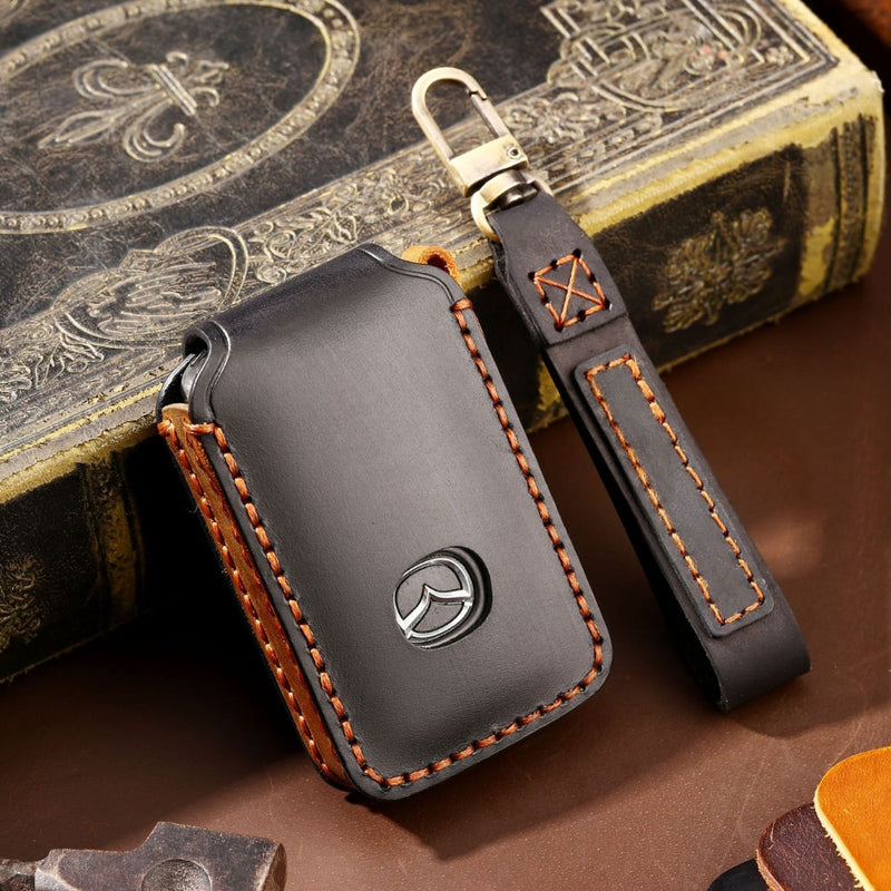 Cargue la imagen en el visor de la galería, Mazda Handcrafted Genuine Leather Folding Car Key Fob Case Cover For CX-5, CX-3, CX-30, CX-9

